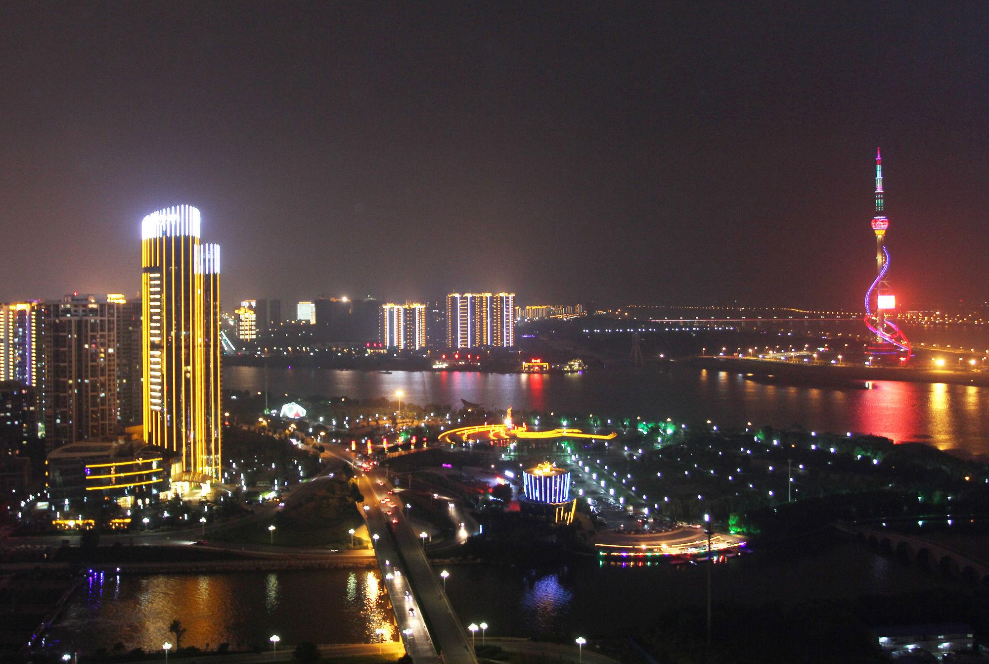 Pullman Linyi Lushang ภายนอก รูปภาพ